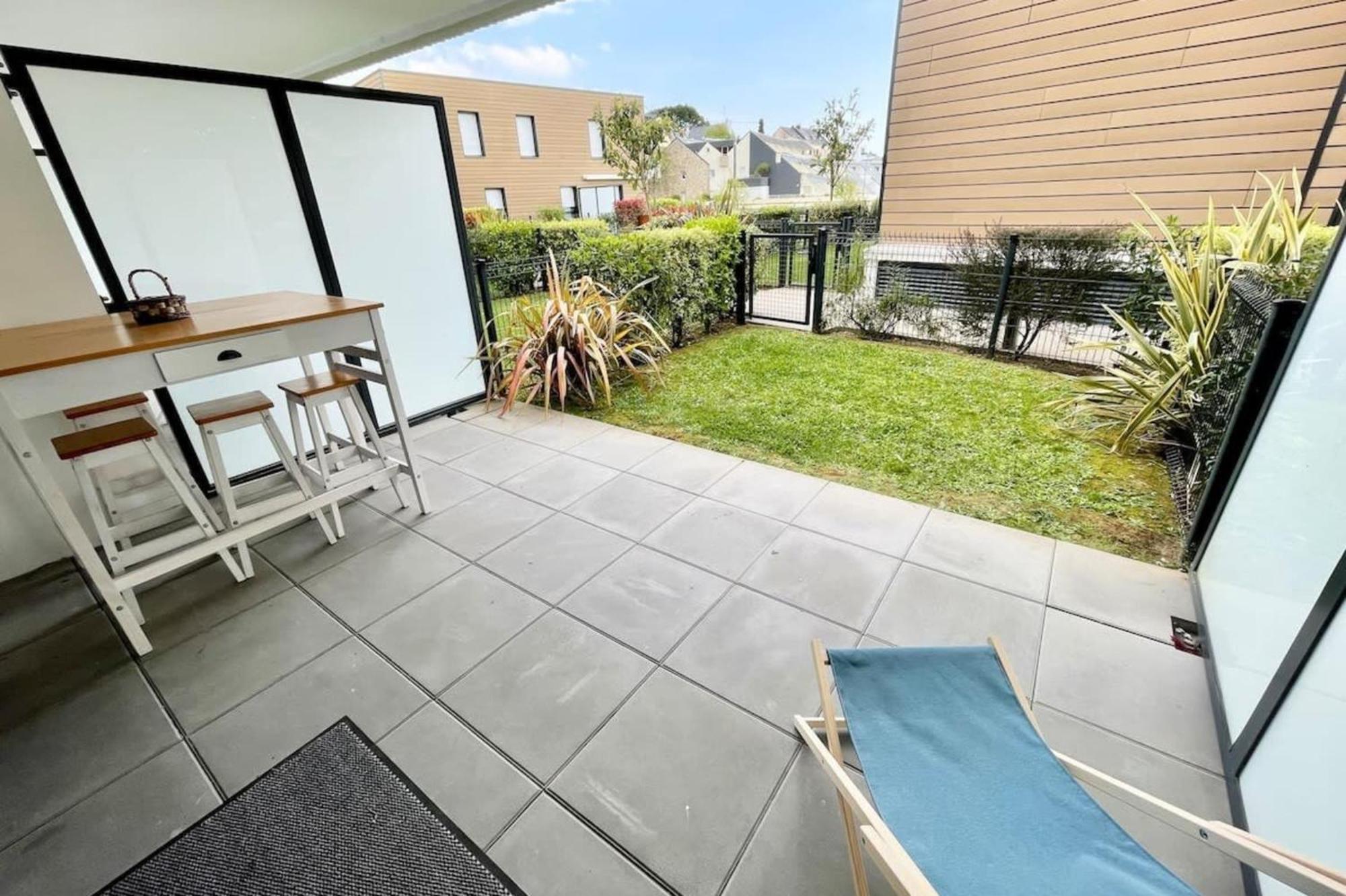 Apartment T2 De Standing Port Et Plages A Pieds *